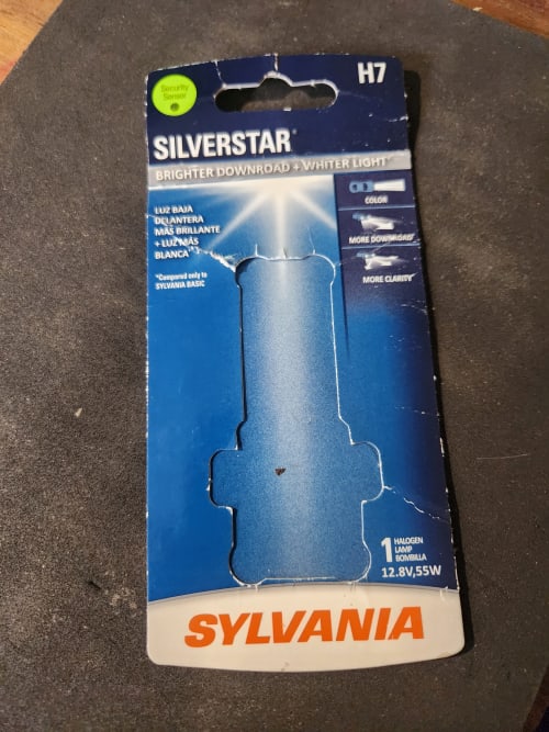 Ampoule de phare à halogène Sylvania Silverstar H7, lumière plus blanche,  paq. 2