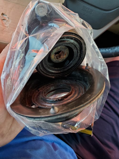 Recieved used motorcraft strut mounts