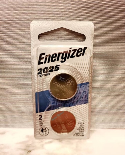 Energizer 2025 Batteries 3V Lithium ECR2025BP use in watches and calculators