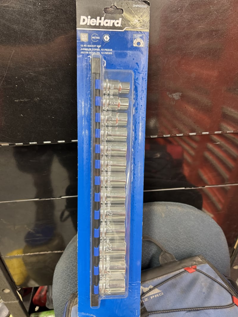 DieHard 1/2 in. Drive 6-Point Socket Set: Metric Coverage, 13
