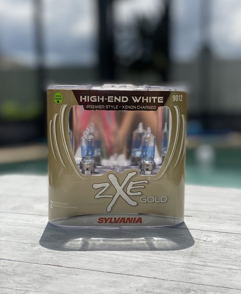 Sylvania 9012 SilverStar zXe Gold Halogen Headlight Bulb, High End