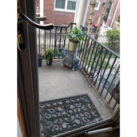 Customer image 48