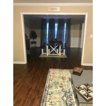Customer image 428