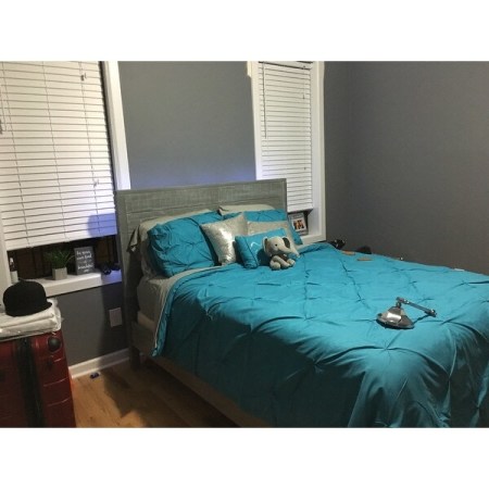 Customer image 252