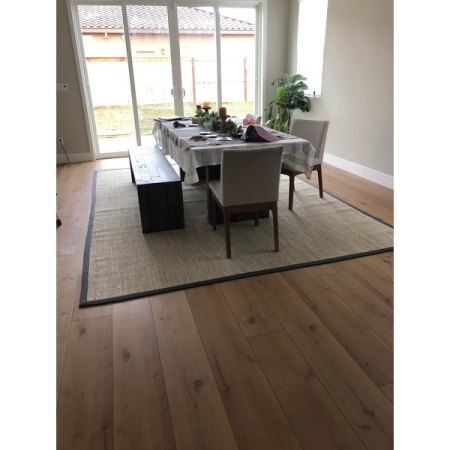 Customer image 47