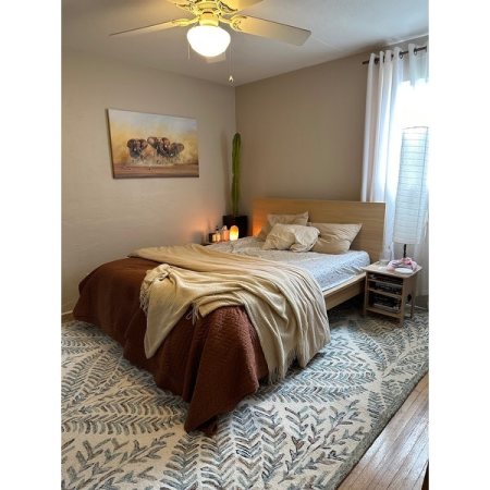 Customer image 105