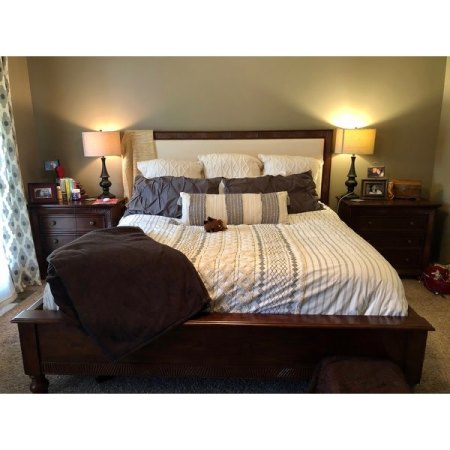 Customer image 52