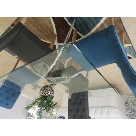 Customer image 356
