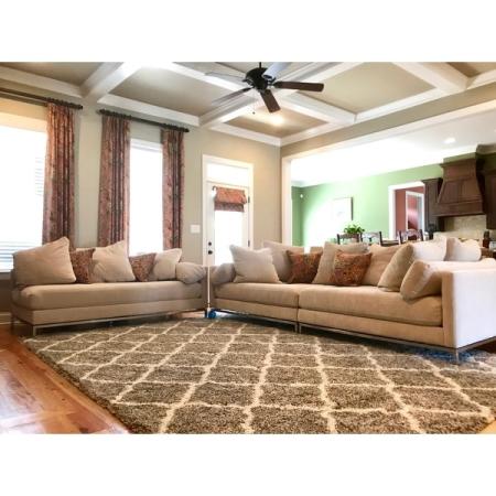 Customer image 142