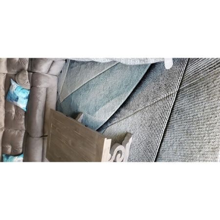 Customer image 154