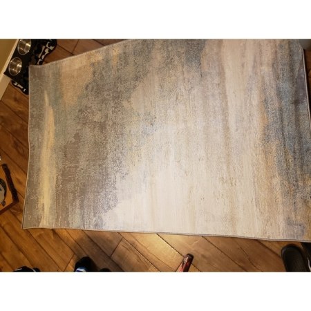Customer image 24