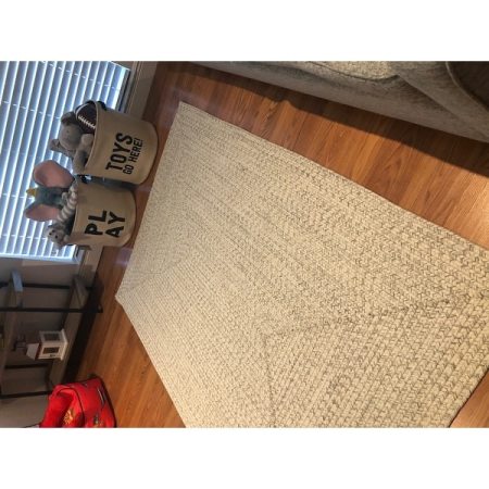 Customer image 801