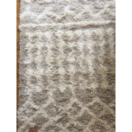 Customer image 324