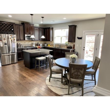 Customer image 386