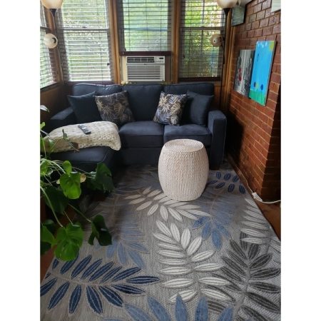 Customer image 144