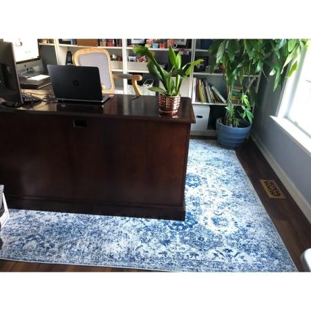Customer image 411