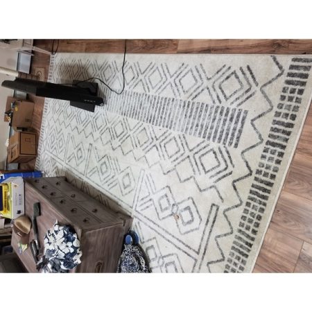Customer image 416