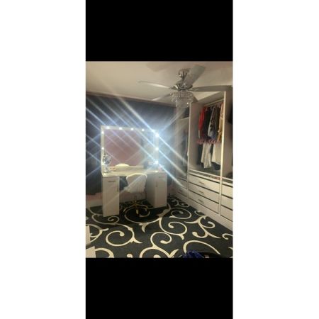 Customer image 56