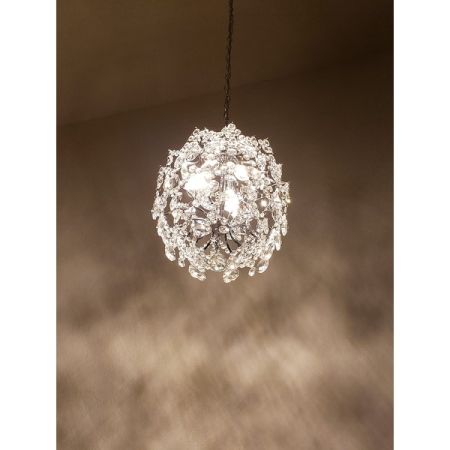 Customer image 70