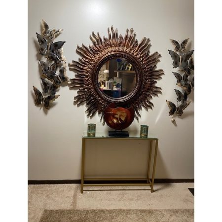 Customer image 128