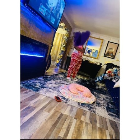 Customer image 32