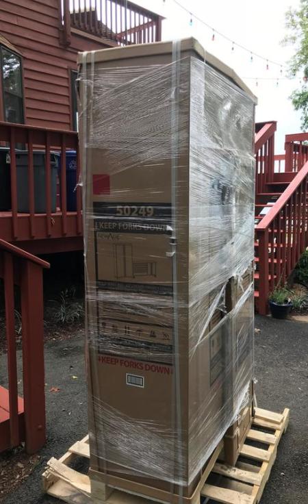 Customer image 142