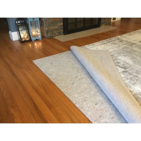 Customer image 590