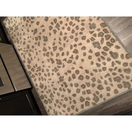 Customer image 40