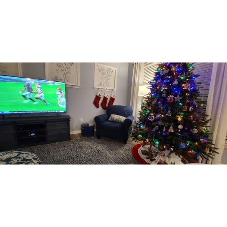 Customer image 126
