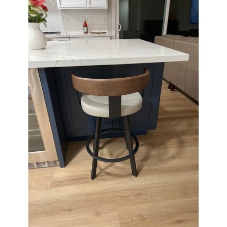 Customer image 30