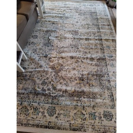 Customer image 124