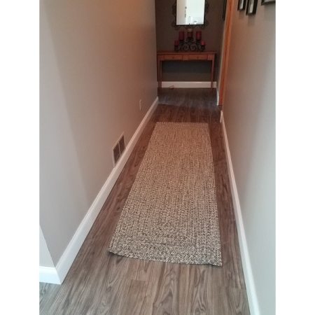 Customer image 202