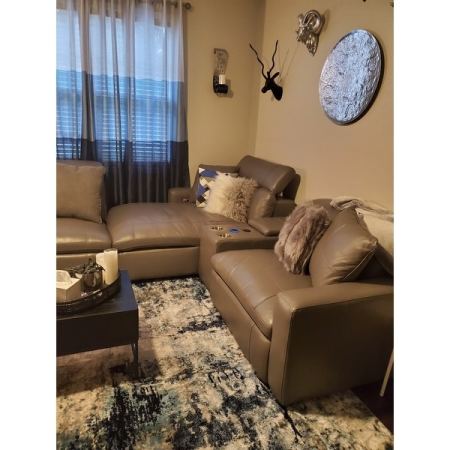 Customer image 336