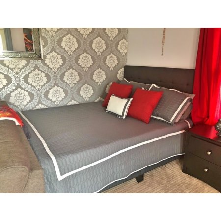 Customer image 68