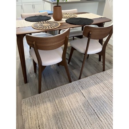 Customer image 112