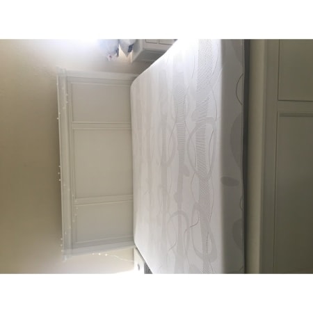 Customer image 652