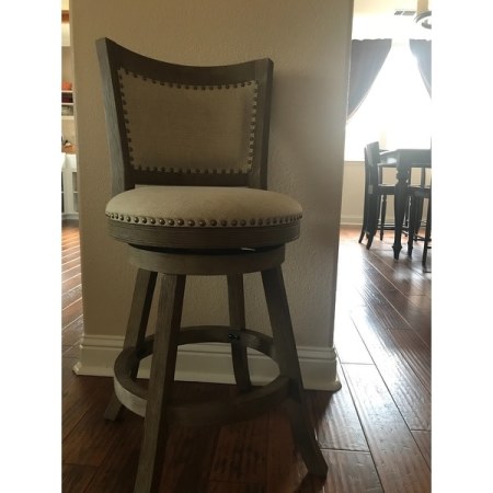 Customer image 102