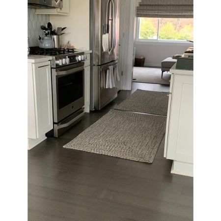 Customer image 705