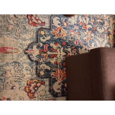 Customer image 124