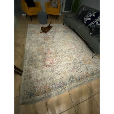 Customer image 714