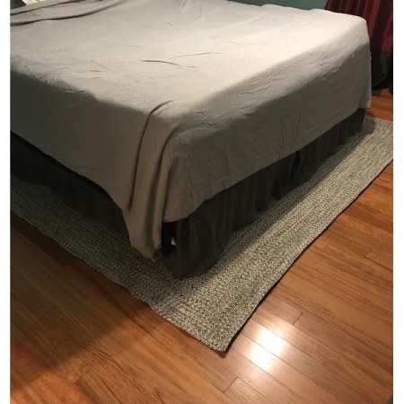 Customer image 370