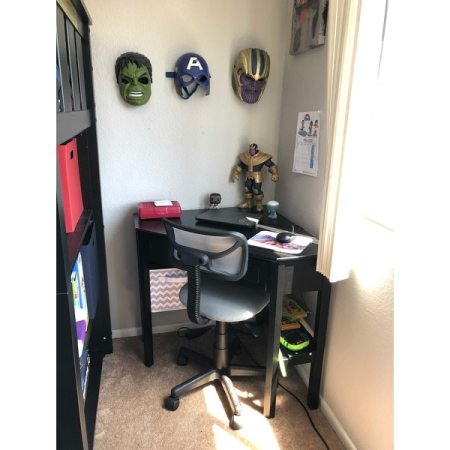 Customer image 124