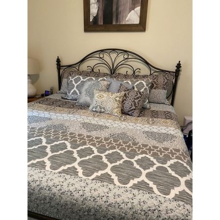 Customer image 35