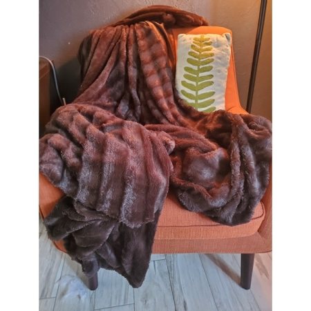 Customer image 40