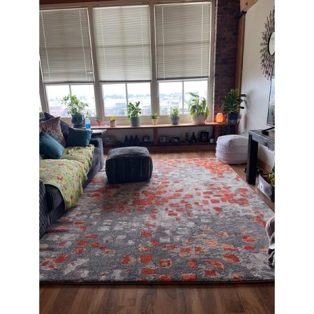 Customer image 114