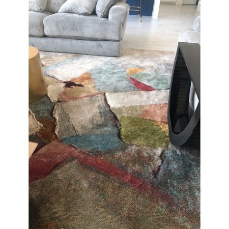 Customer image 96