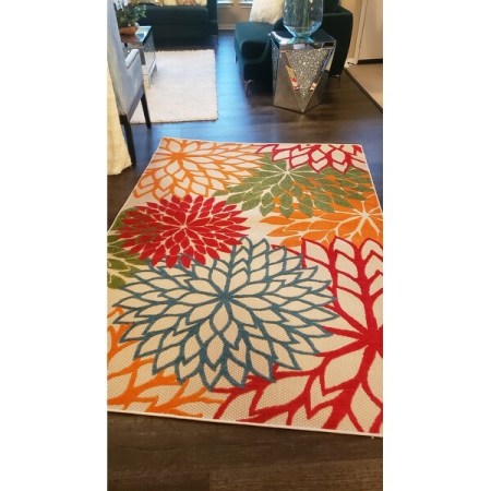 Customer image 517