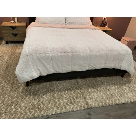 Customer image 399