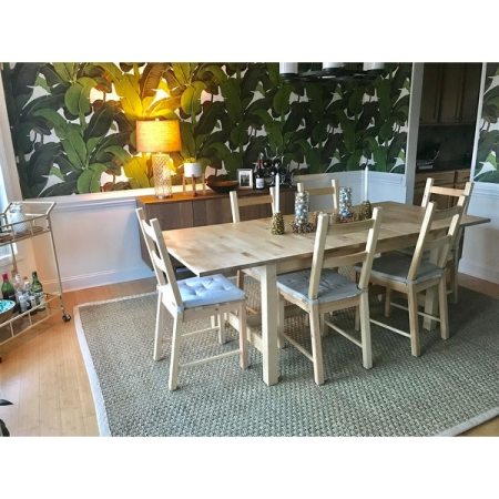 Customer image 748