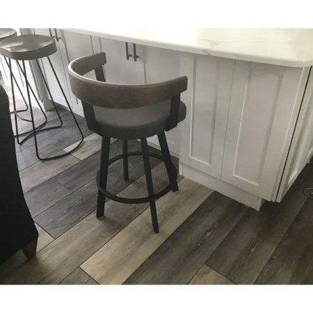Customer image 140